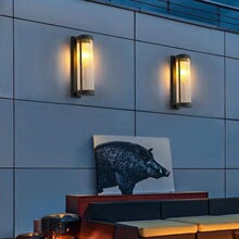 Solar-powered Outdoor Waterproof Villa Courtyard Wall Light For Front Door And Entryway Patio