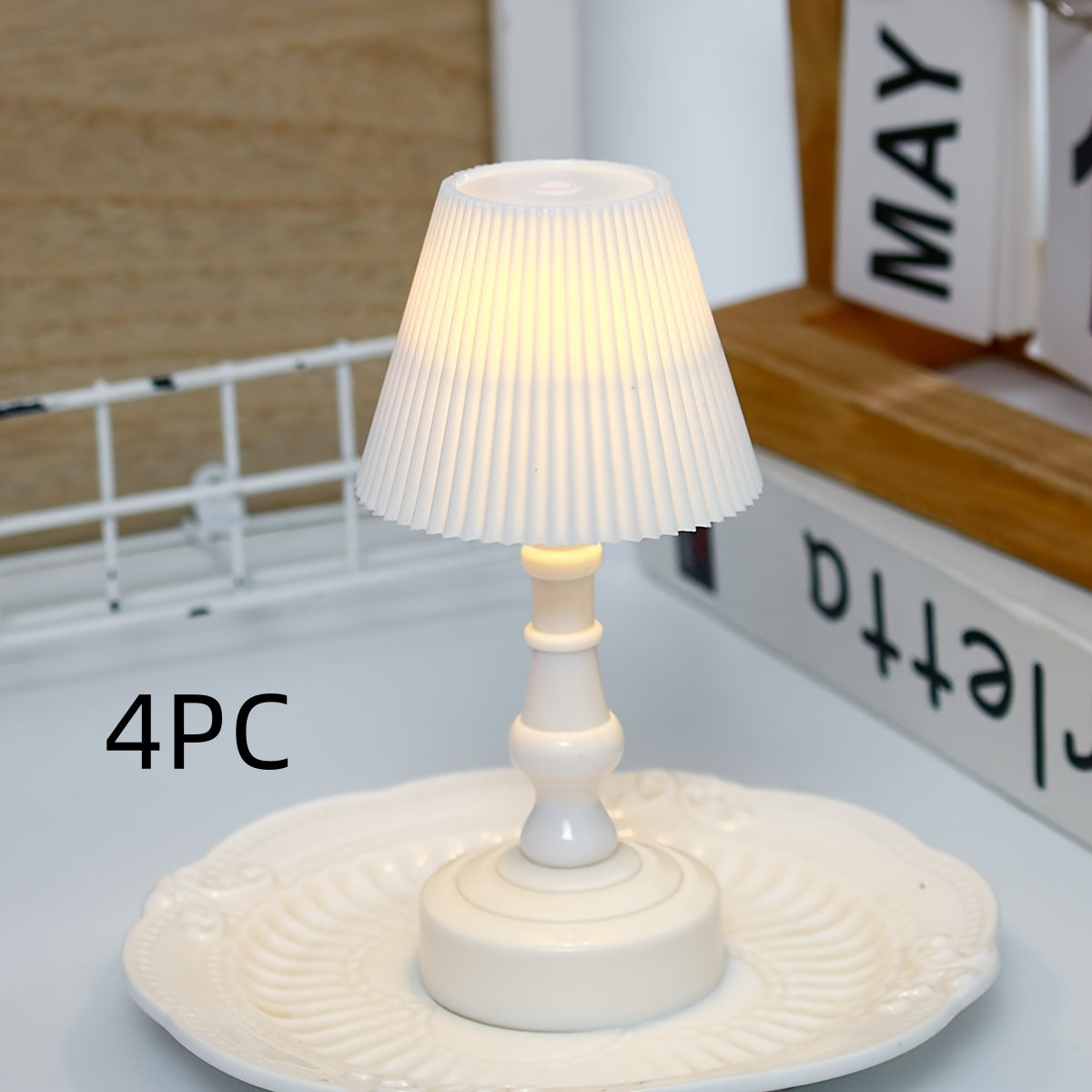 Simple Decorative Cute Table Lamp